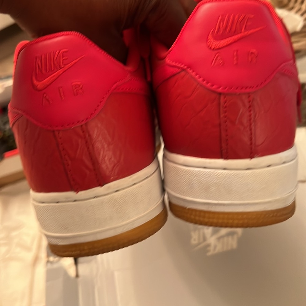 Nike Air Force 1 07’ LV8 Sneakers - Picture 7 of 9